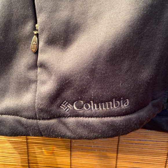Columbia Women's Outdoor Zipper Front Closure Jacket Size Small - Picture 2 of 5